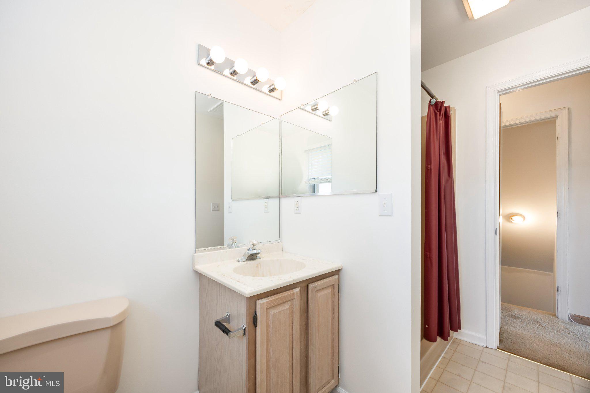 10431 Brighton Road Ocean City, MD 21842 - Photo 28 of 75 Bright and airy bathroom retreat.