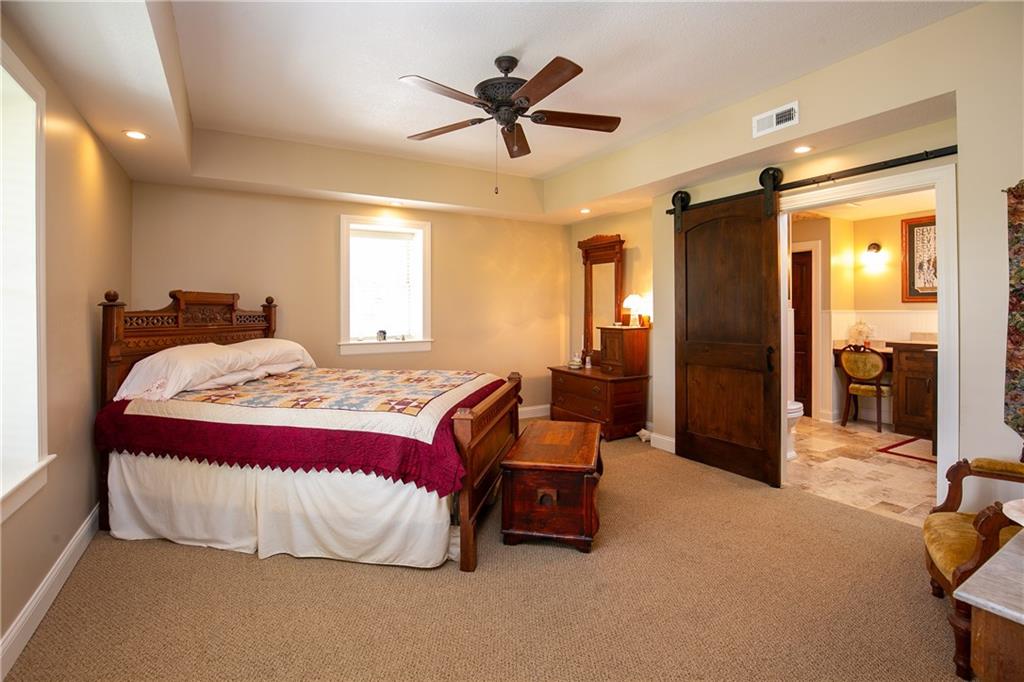 21936 Linwood Road Linwood, KS 66052 - Photo 12 of 24