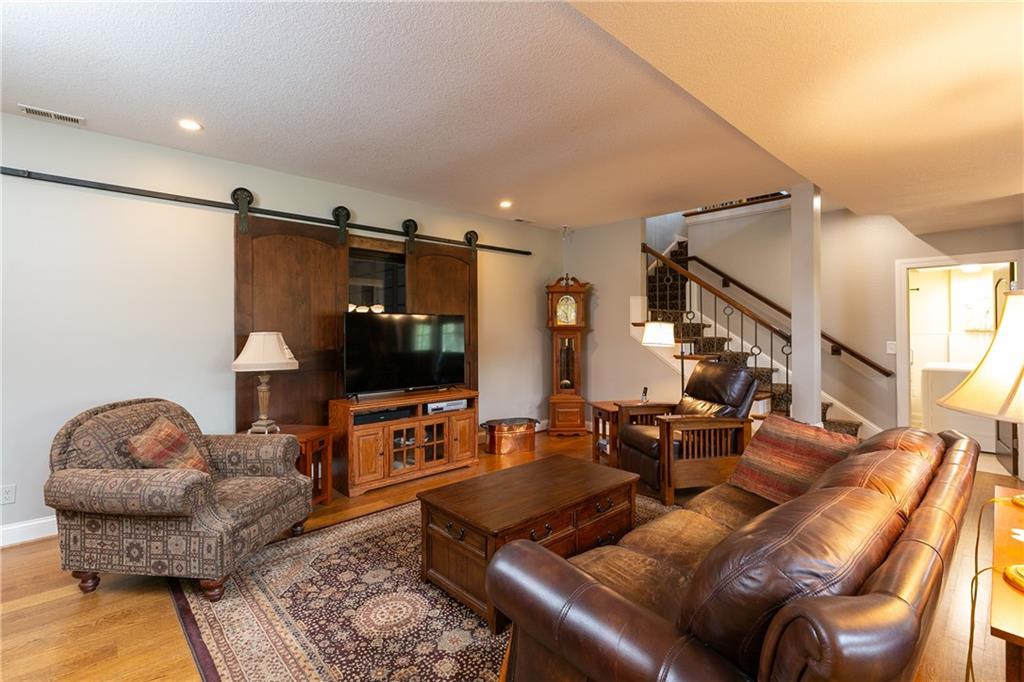 21936 Linwood Road Linwood, KS 66052 - Photo 8 of 24