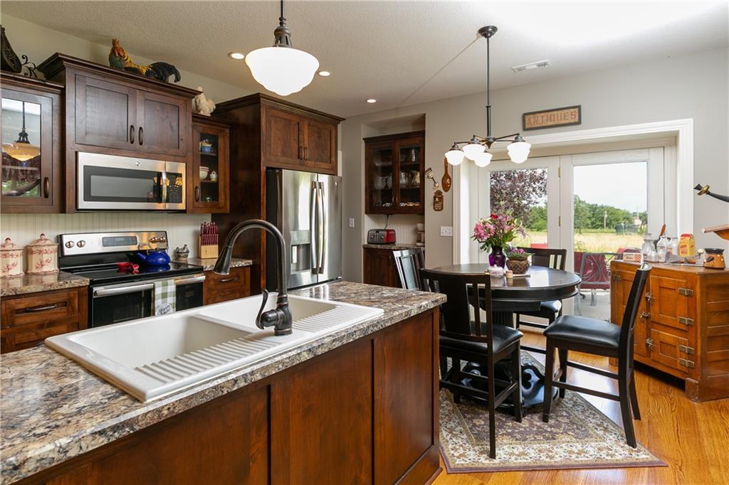 21936 Linwood Road Linwood, KS 66052 - Photo 10 of 24