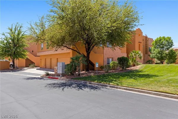 $224,900 | 724 Hardy Way, Unit E, Mesquite, NV 89027