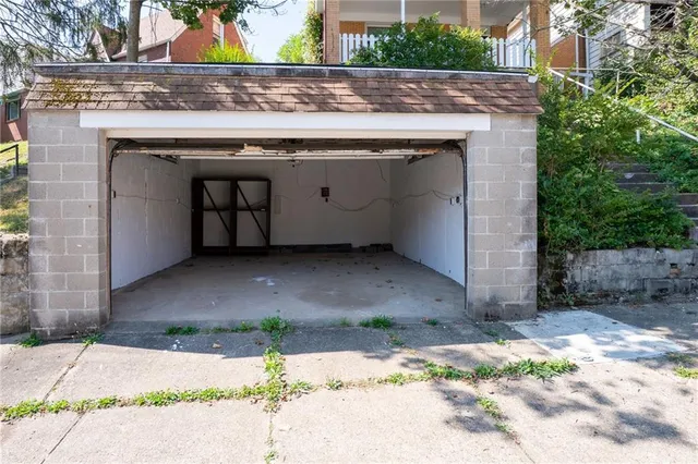 a view of a fireplace