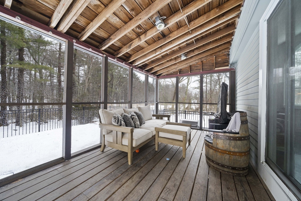 461 Maple Street Franklin, MA 02038 - Photo 16 of 35