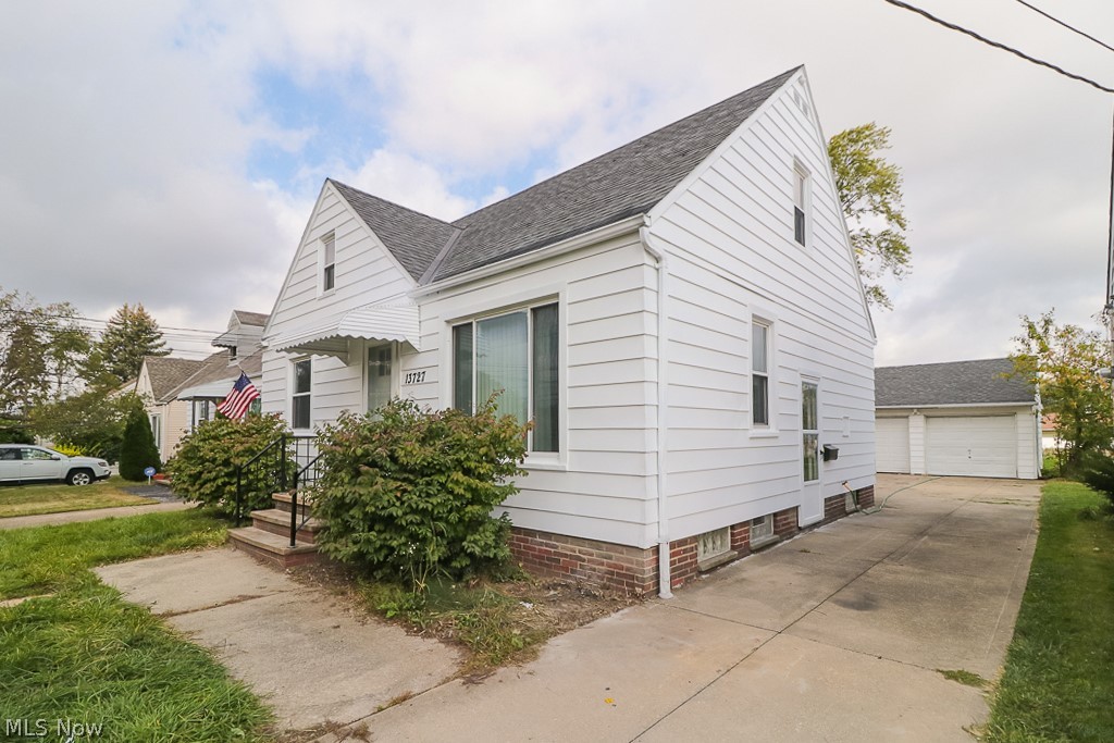 13727 Granger Road Cleveland, OH 44125 - Photo 32 of 35