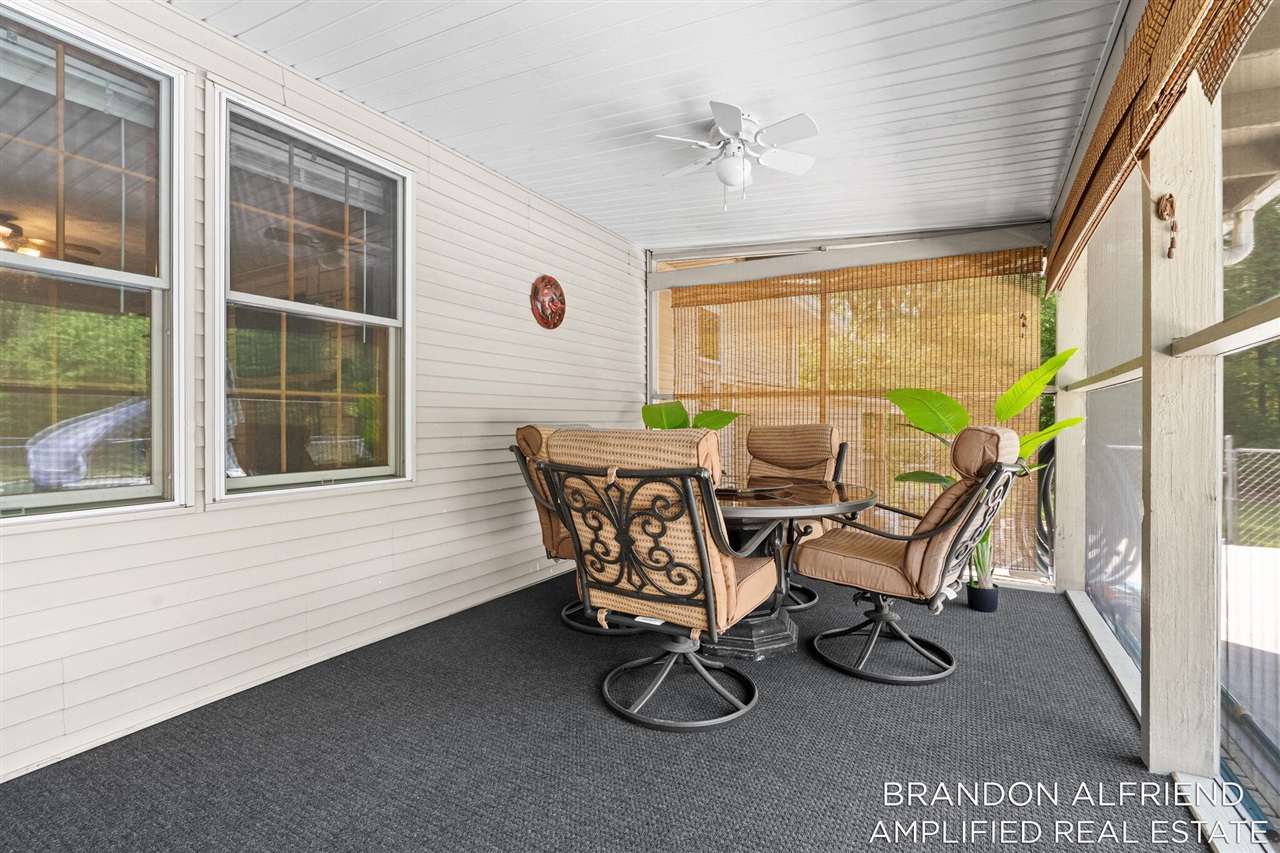 10226 Southwest Greenville Road Greenville, MI 48838 - Photo 17 of 62