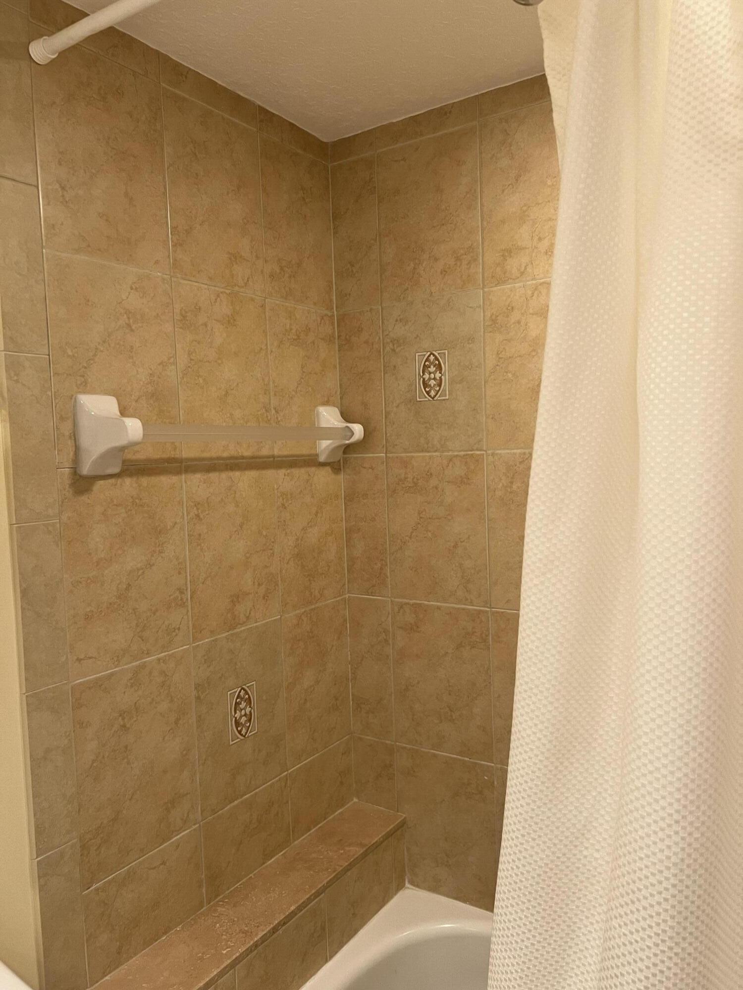 809 Ocean Dunes Circle Jupiter, FL 33477 - Photo 19 of 28 Guest Shower