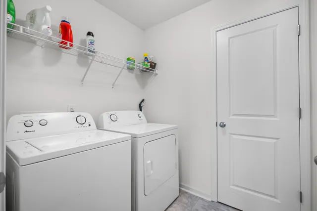 $327,500 | 326 Surfbird Road, Unit 388, Summerville, SC 29486