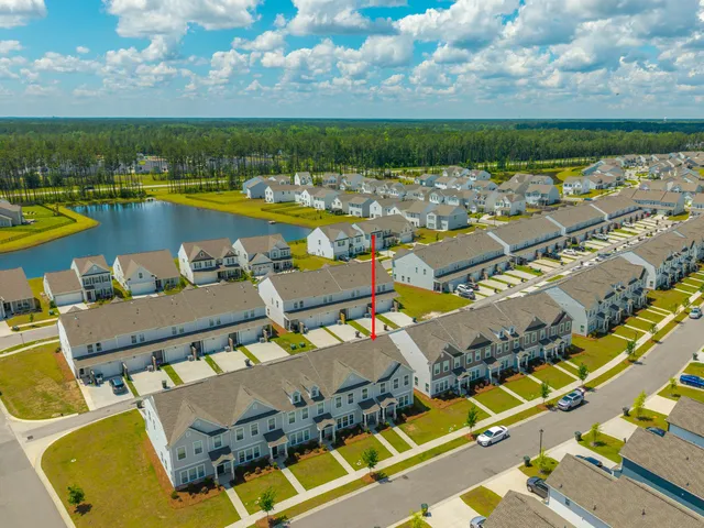 $327,500 | 326 Surfbird Road, Unit 388, Summerville, SC 29486