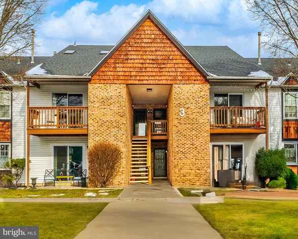 $1,800 | 32 Buena Court, Turnersville, NJ 08012