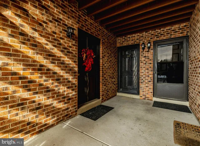 $1,800 | 32 Buena Court, Turnersville, NJ 08012