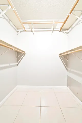 $2,500 | 8353 Trent Court, Unit C, Boca Raton, FL 33433