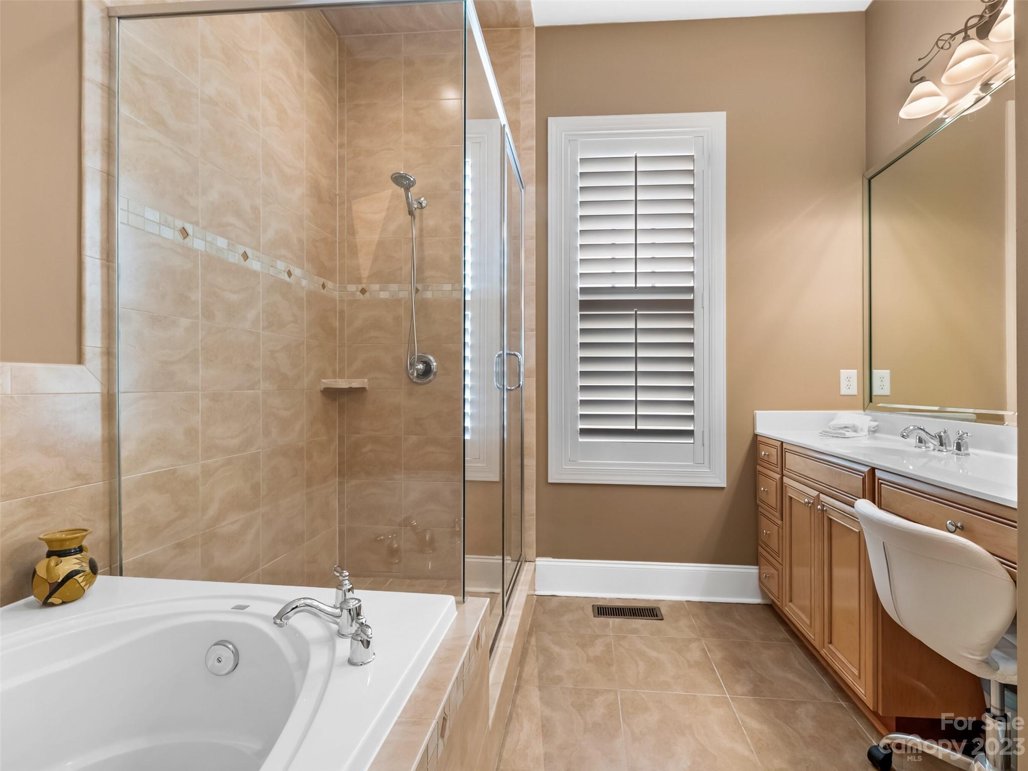 9914 Triple Oak Road Charlotte, NC 28277 - Photo 17 of 32 Gallery Image 17