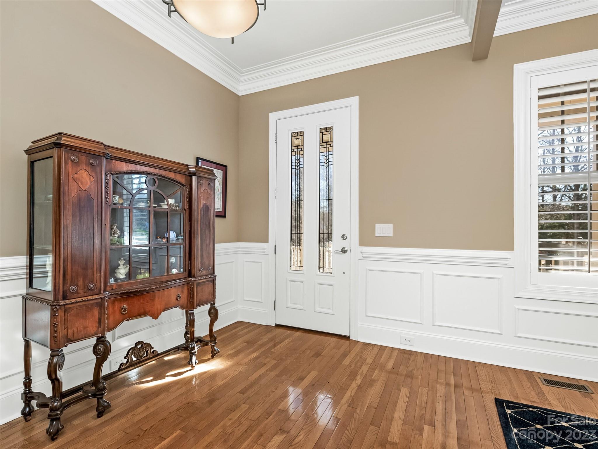 9914 Triple Oak Road Charlotte, NC 28277 - Photo 5 of 32 Gallery Image 5