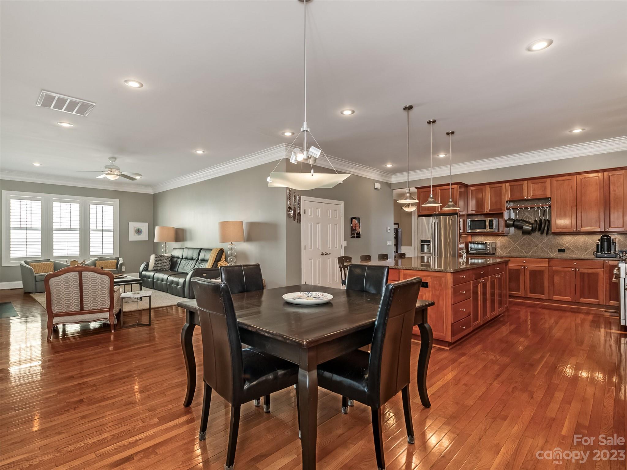 9914 Triple Oak Road Charlotte, NC 28277 - Photo 10 of 32 Gallery Image 10