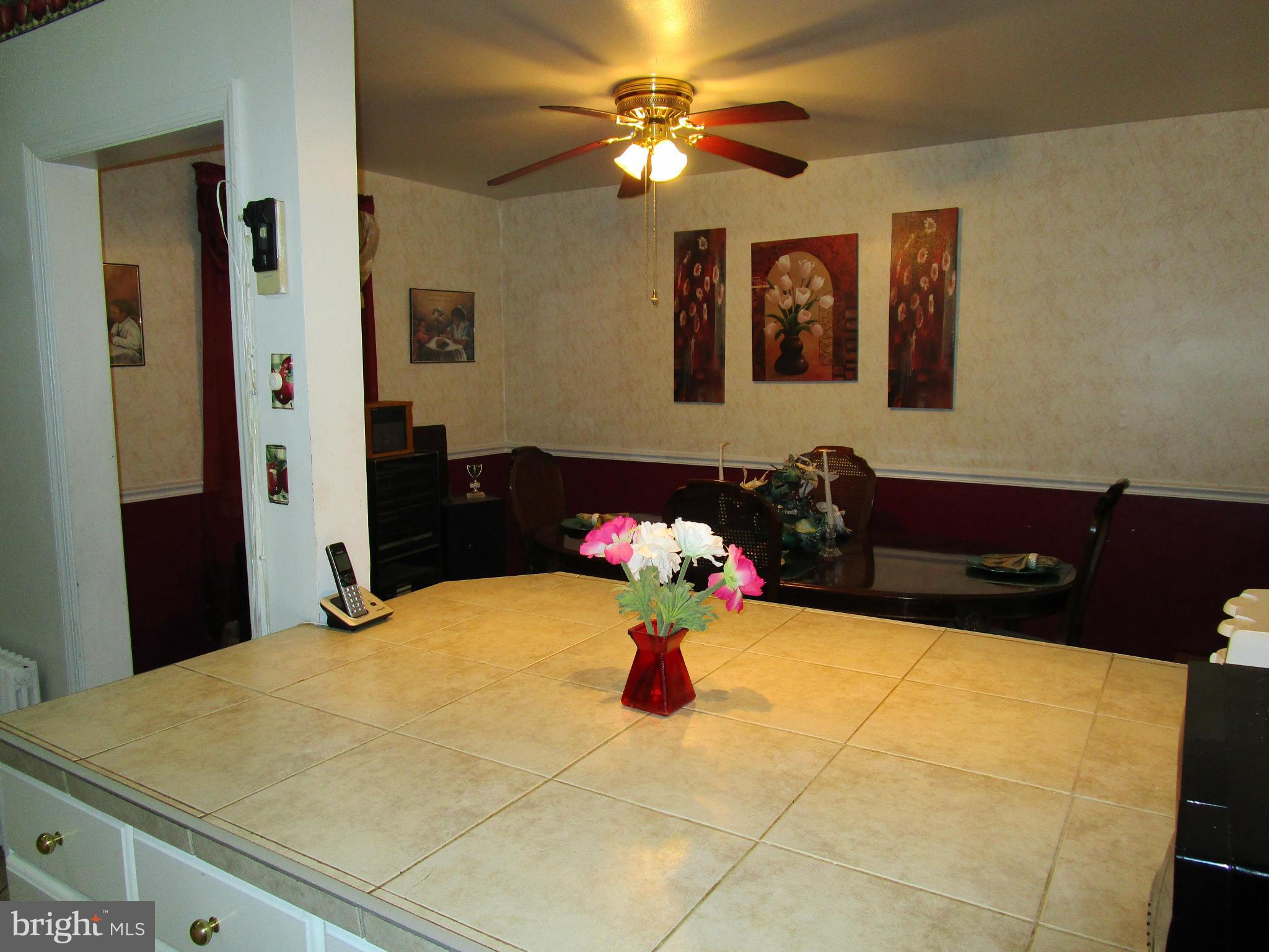 8527 Oak Road Baltimore, MD 21234 - Photo 4 of 29 Kitchen