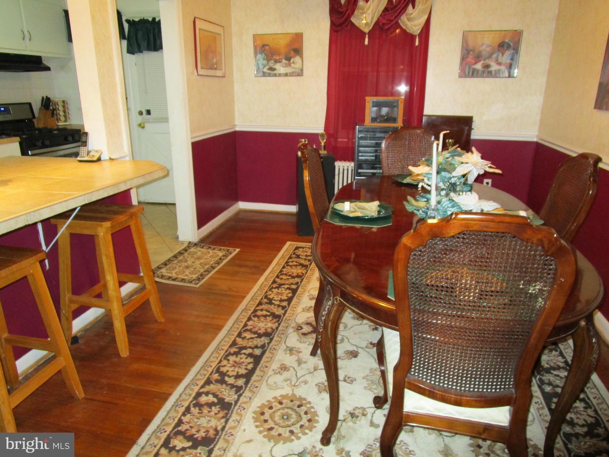 8527 Oak Road Baltimore, MD 21234 - Photo 6 of 29 Dining Room