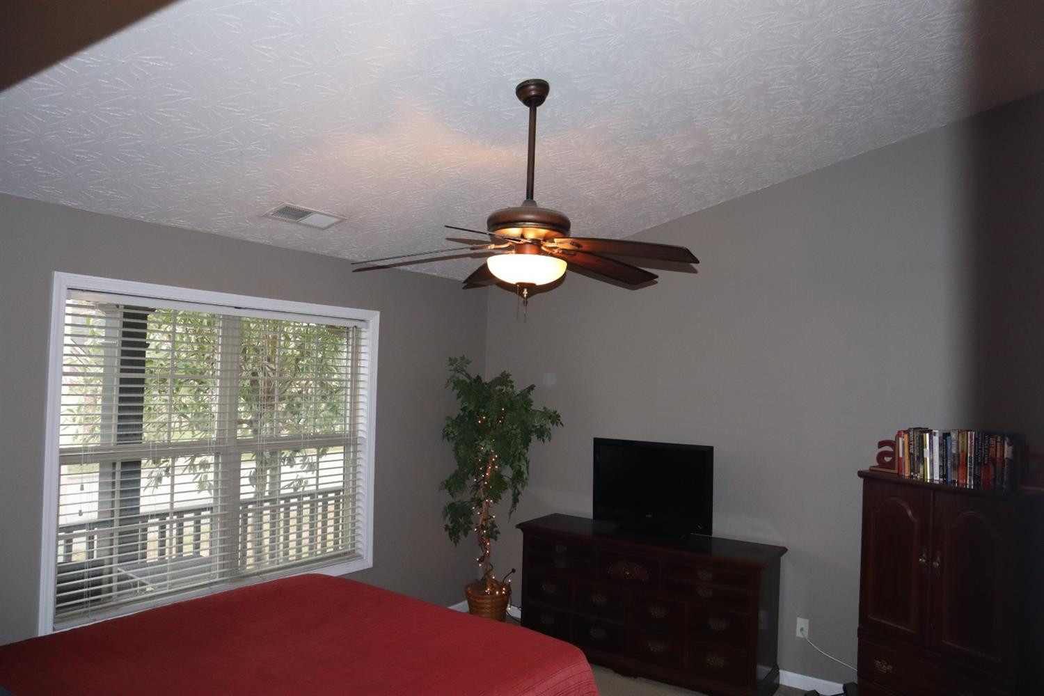161 Strawberry Fields Road Lexington, KY 40516 - Photo 5 of 16 Photo 5
