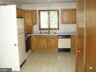 12 Grand Port Road Ocean Pines, MD 21811 - Photo 4 of 6 Gallery Image 4