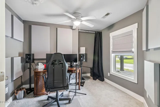 $950,000 | 7054 Healy Haven Lane Northeast, Leland, NC 28451