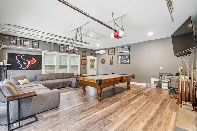 $950,000 | 7054 Healy Haven Lane Northeast, Leland, NC 28451