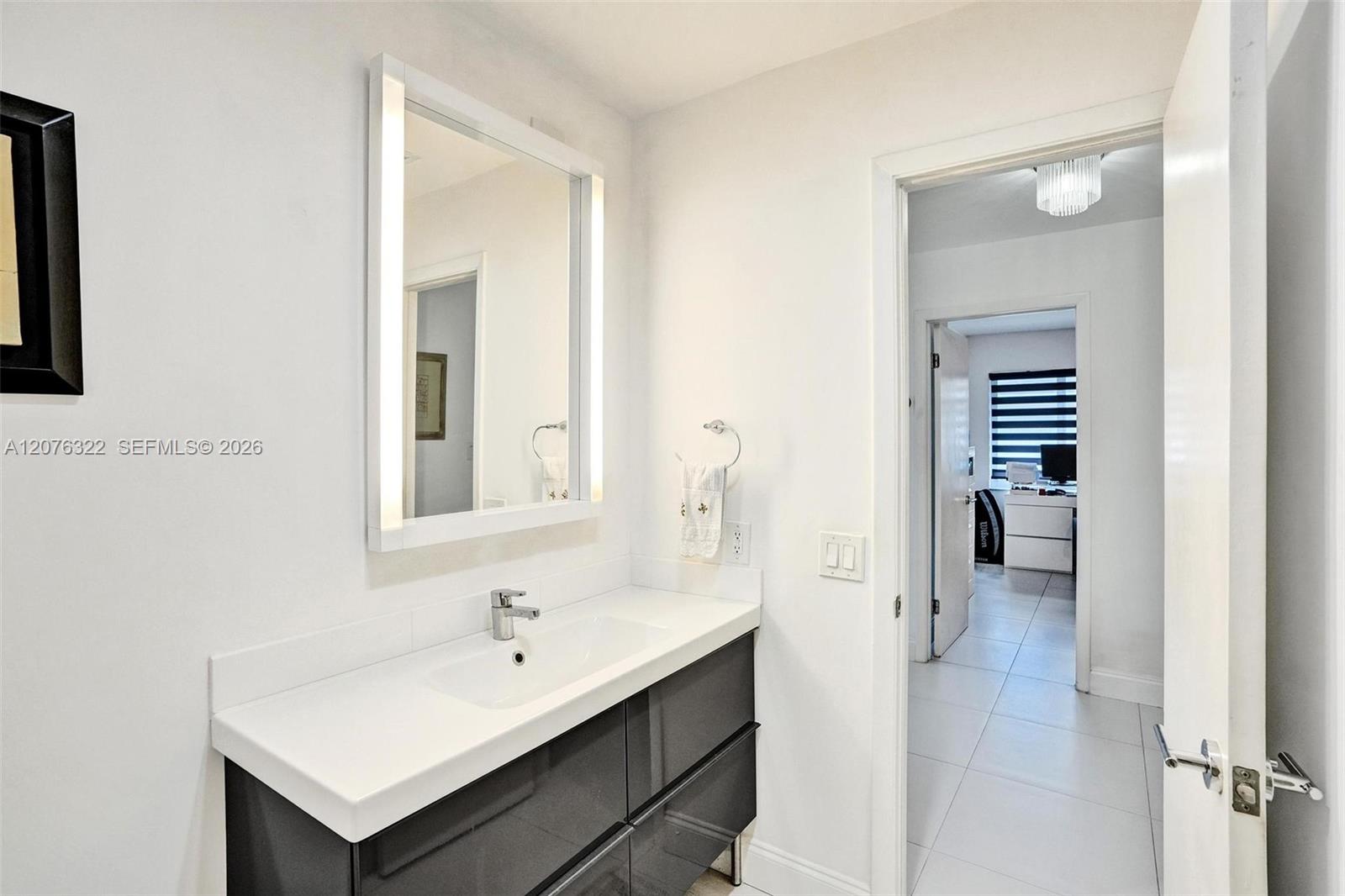 18 Boxwood Road Hollywood, FL 33021 - Photo 23 of 45 Gallery Image 23