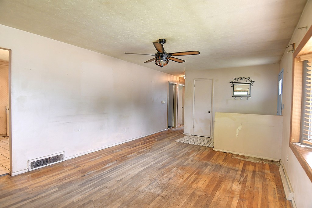 2123 Neff Road Dayton, OH 45414 - Photo 7 of 29