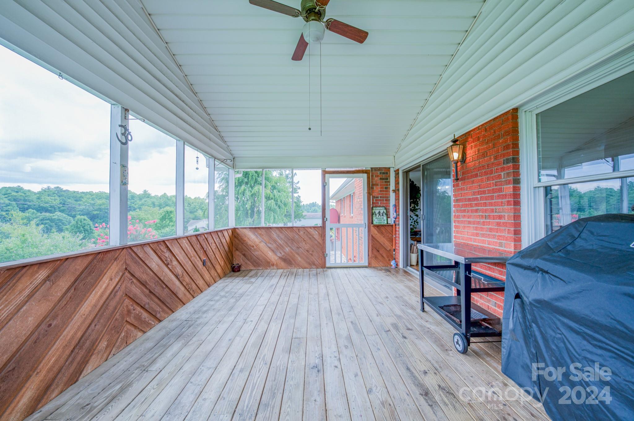 95 Sheppard Branch Road Weaverville, NC 28787 - Photo 21 of 39 Gallery Image 21