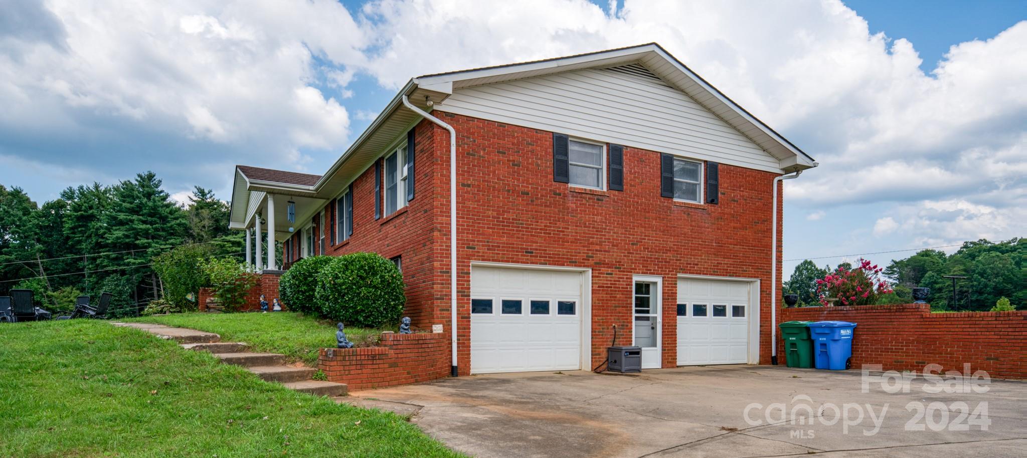 95 Sheppard Branch Road Weaverville, NC 28787 - Photo 36 of 39 Gallery Image 36