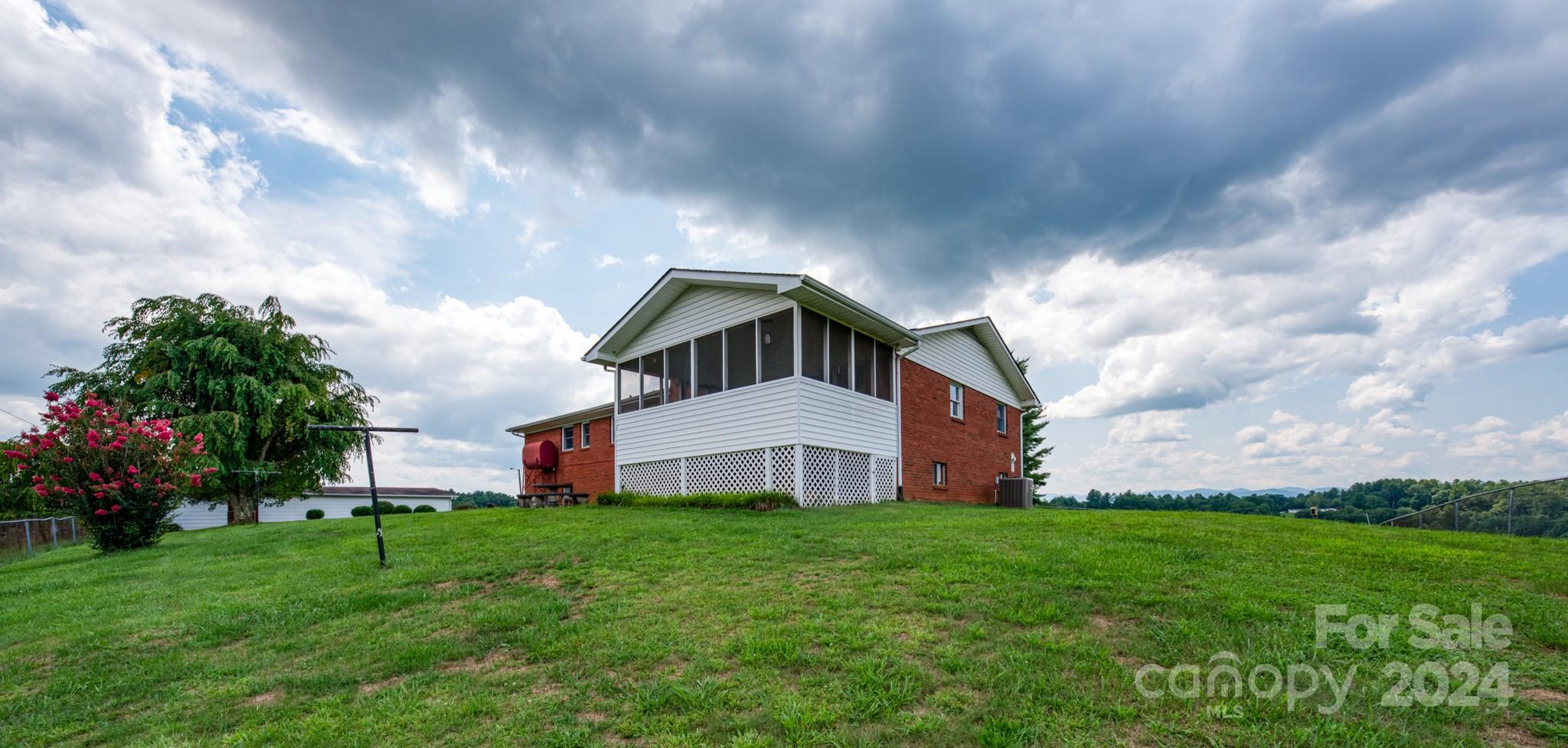 95 Sheppard Branch Road Weaverville, NC 28787 - Photo 38 of 39 Gallery Image 38
