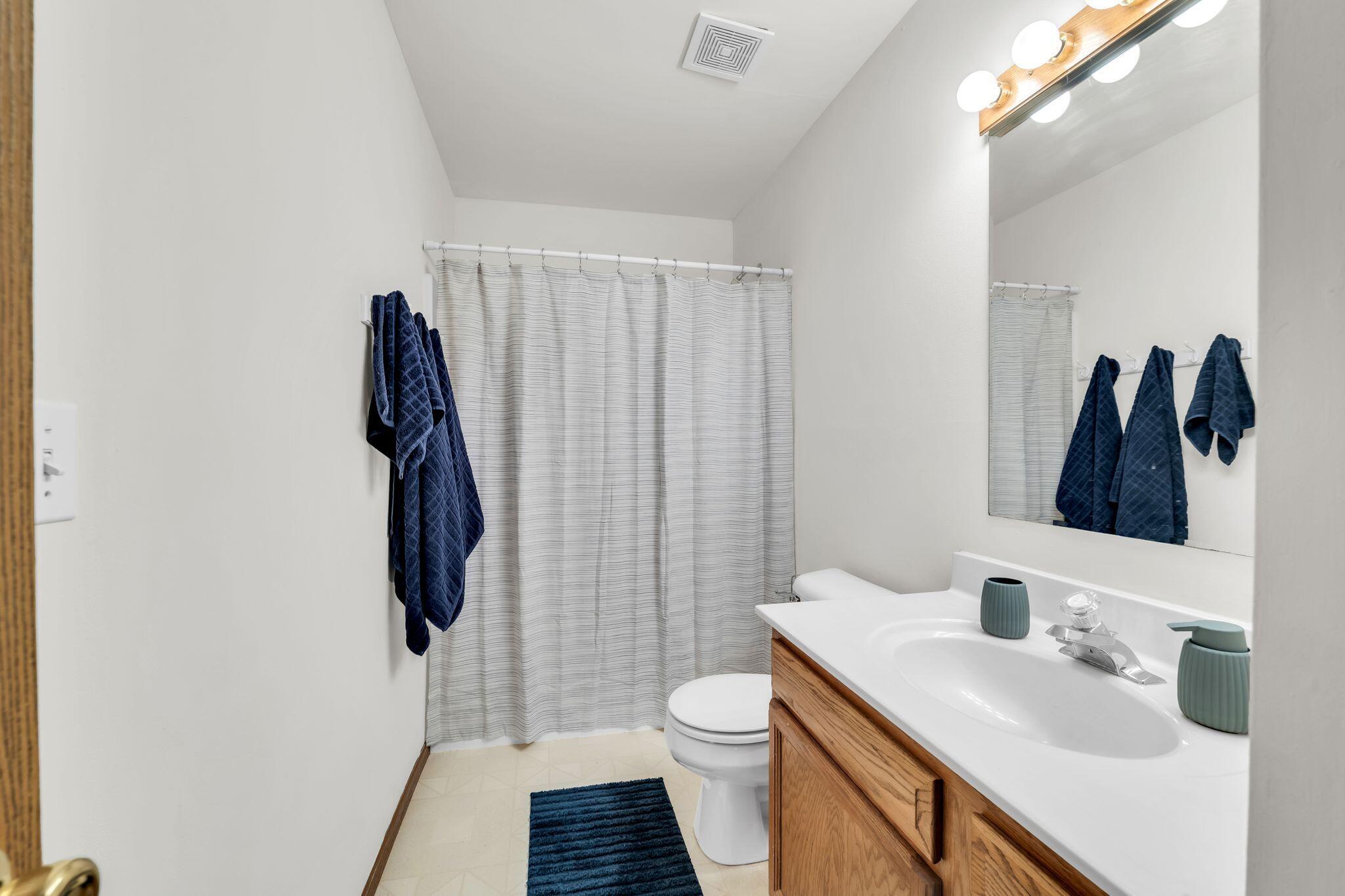 950 101st Street Pleasant Prairie, WI 53158 - Photo 13 of 16 28_P2687368