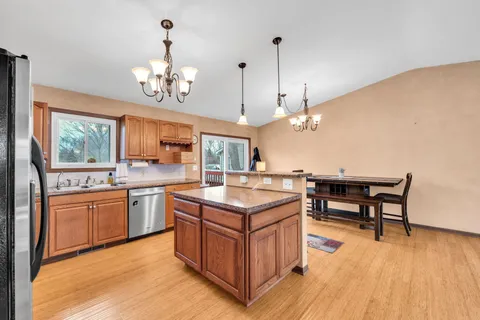 $349,900 | 950 101st Street, Pleasant Prairie, WI 53158