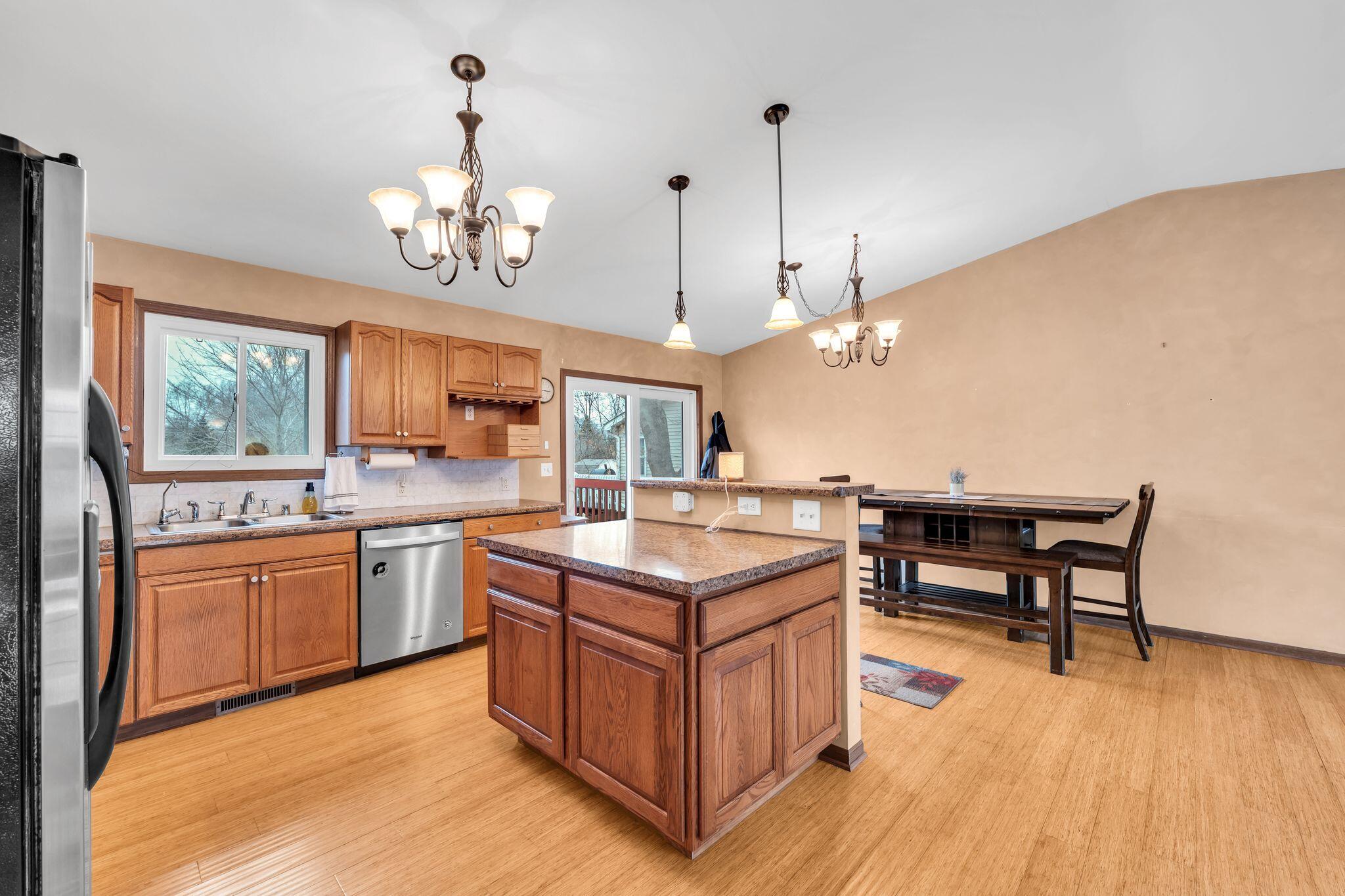 950 101st Street Pleasant Prairie, WI 53158 - Photo 4 of 16 14_P2667333