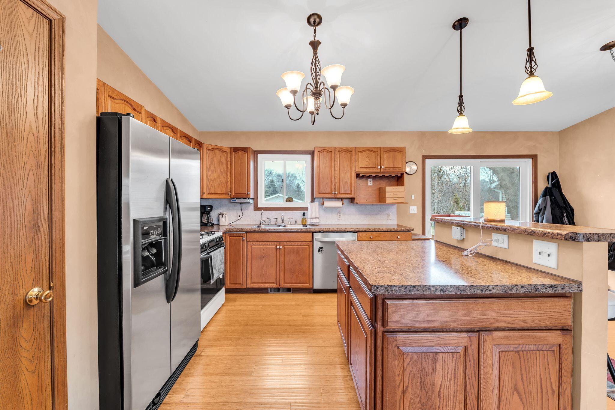 950 101st Street Pleasant Prairie, WI 53158 - Photo 5 of 16 15_P2667338