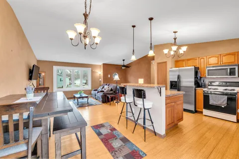 $349,900 | 950 101st Street, Pleasant Prairie, WI 53158