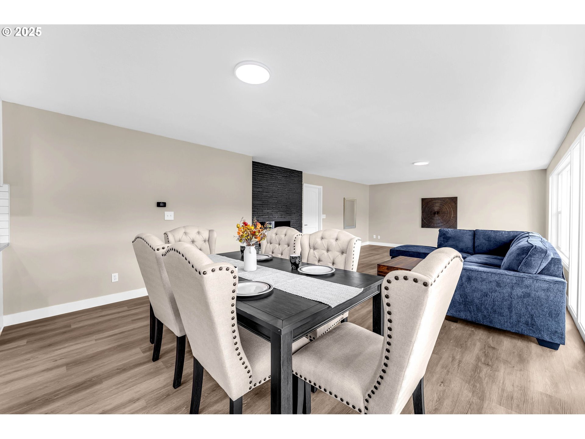 84952 Highway 101 Seaside, OR 97138 - Photo 15 of 46 Dining Room