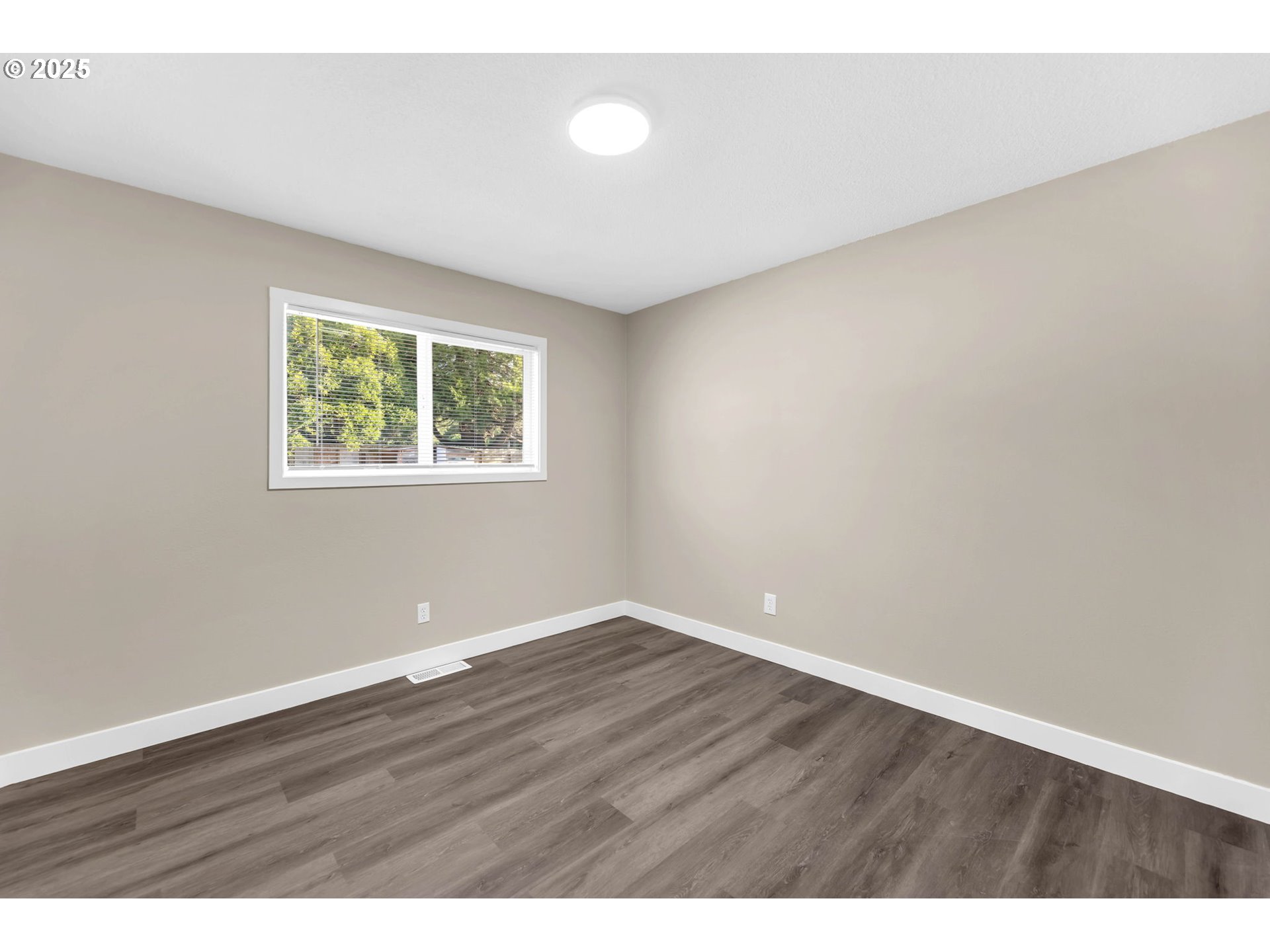 84952 Highway 101 Seaside, OR 97138 - Photo 27 of 46 Bedroom