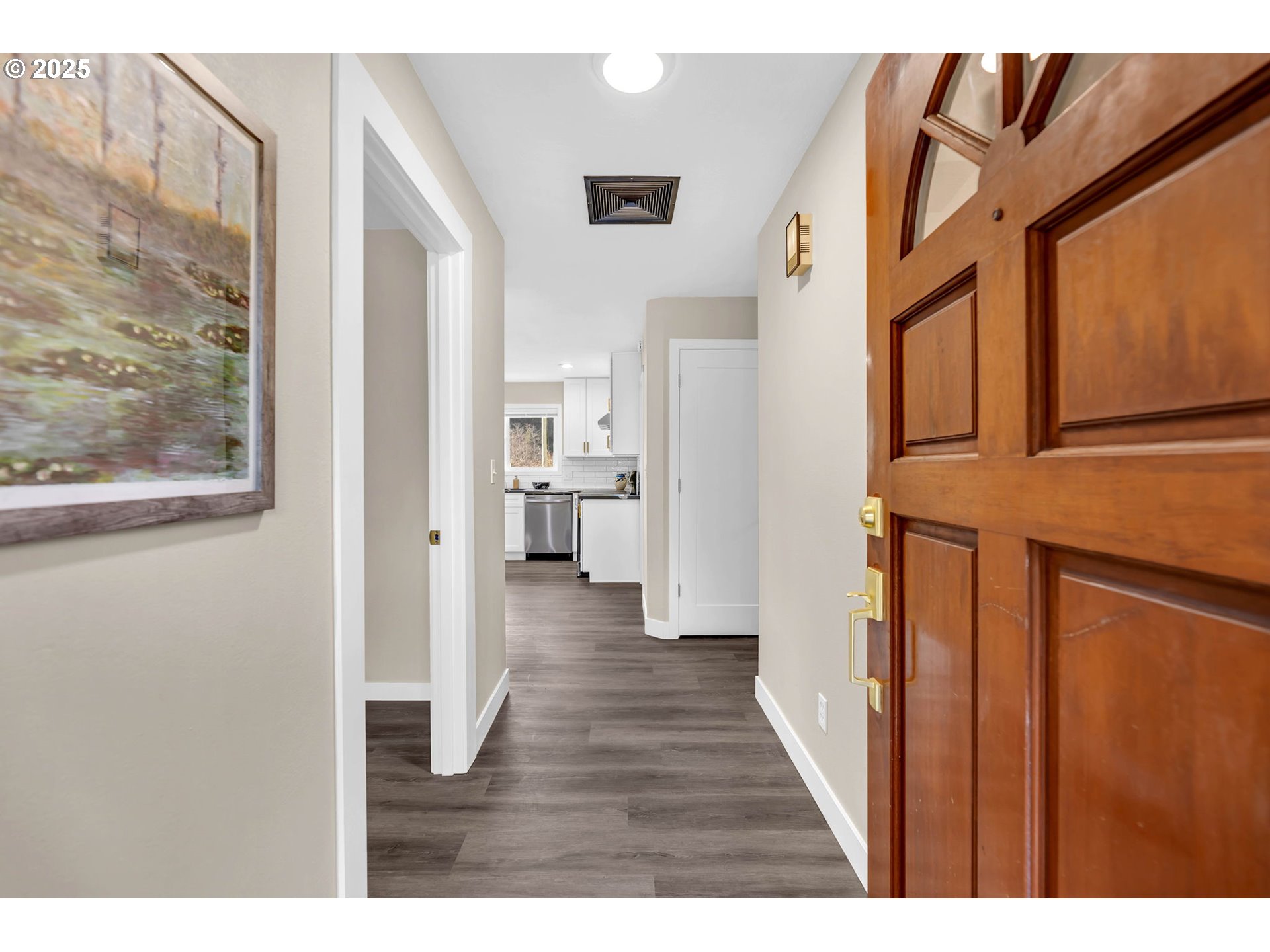 84952 Highway 101 Seaside, OR 97138 - Photo 6 of 46 Entrance/Foyer