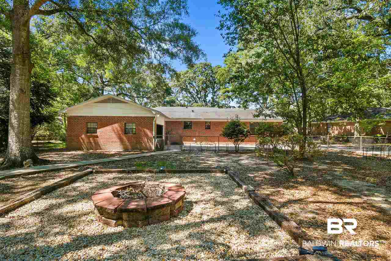 4315 Steve Street South Mobile, AL 36609 - Photo 4 of 34