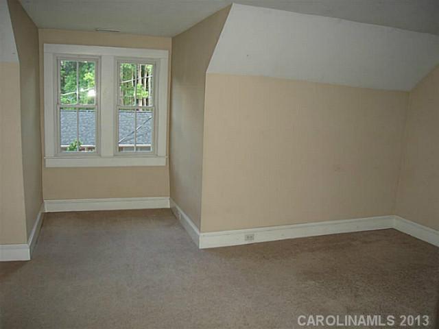 305 Calhoun Street Clover, SC 29710 - Photo 13 of 16 Gallery Image 13