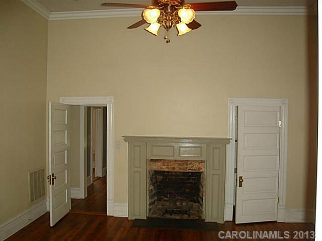 305 Calhoun Street Clover, SC 29710 - Photo 9 of 16 Gallery Image 9