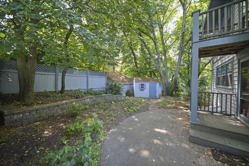 26 Hillside Road Newton, MA 02461 - Photo 27 of 36