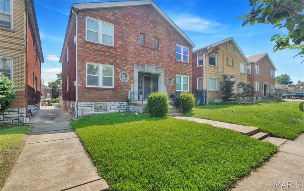 3718 Chippewa Street, Unit B1F St. Louis, MO 63116 - Photo 2 of 7