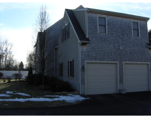 55 Sherricks Farm Road Weymouth, MA 02188 - Photo 2 of 16 Gallery Image 2