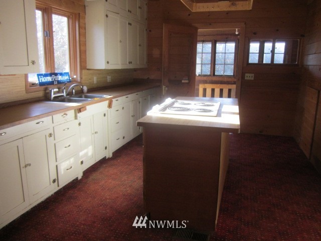 878 Gore Road Onalaska, WA 98570 - Photo 4 of 18 Gallery Image 4