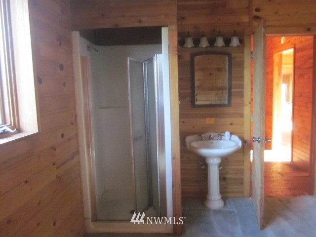 878 Gore Road Onalaska, WA 98570 - Photo 8 of 18 Gallery Image 8
