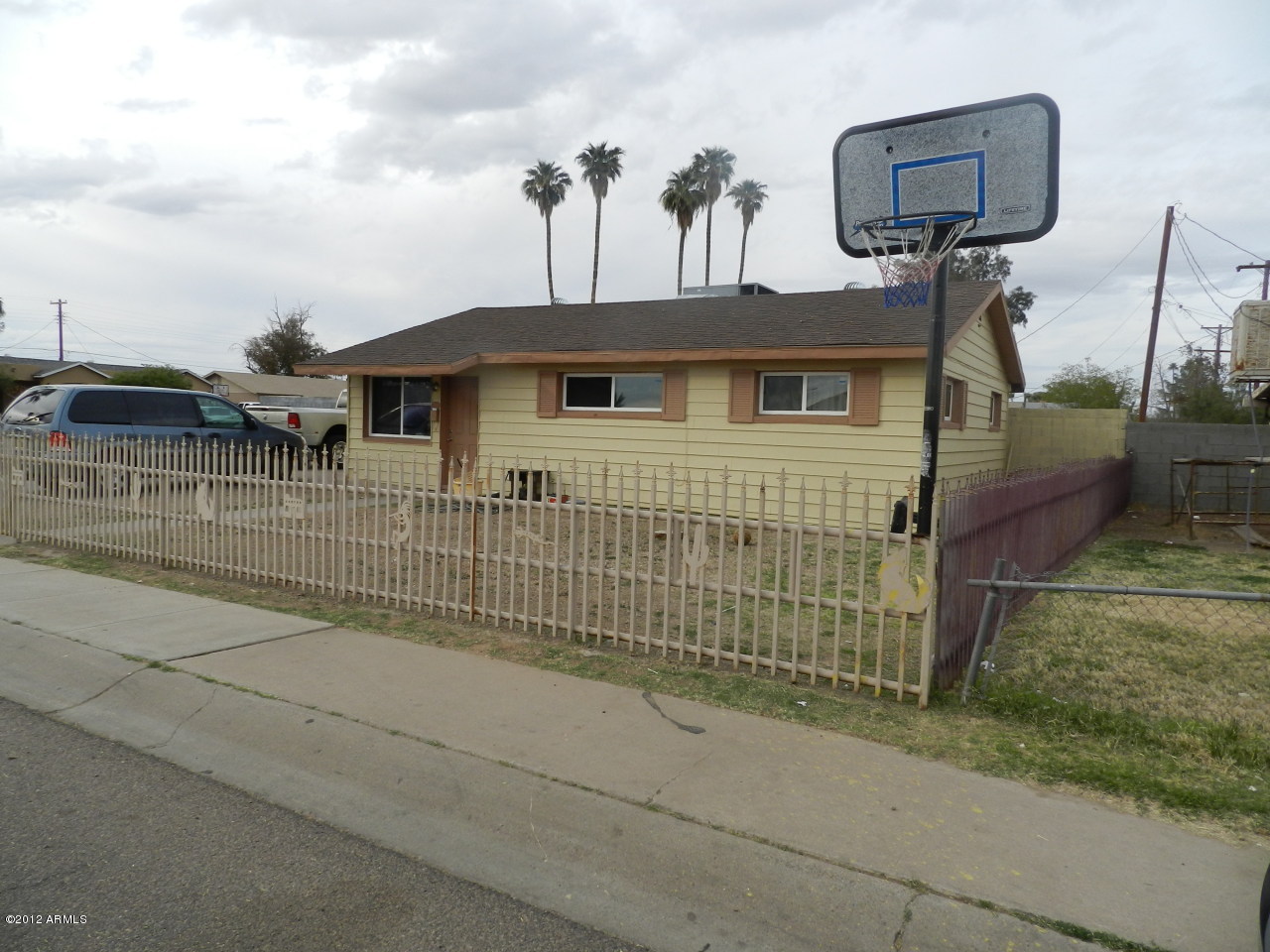 3852 West Cheery Lynn Road Phoenix, AZ 85019 - Photo 1 of 1 Front
