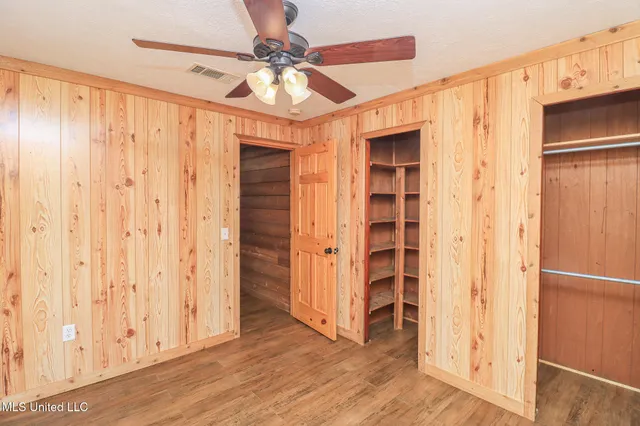 $235,000 | 214 Hickory Ridge Drive, Florence, MS 39073