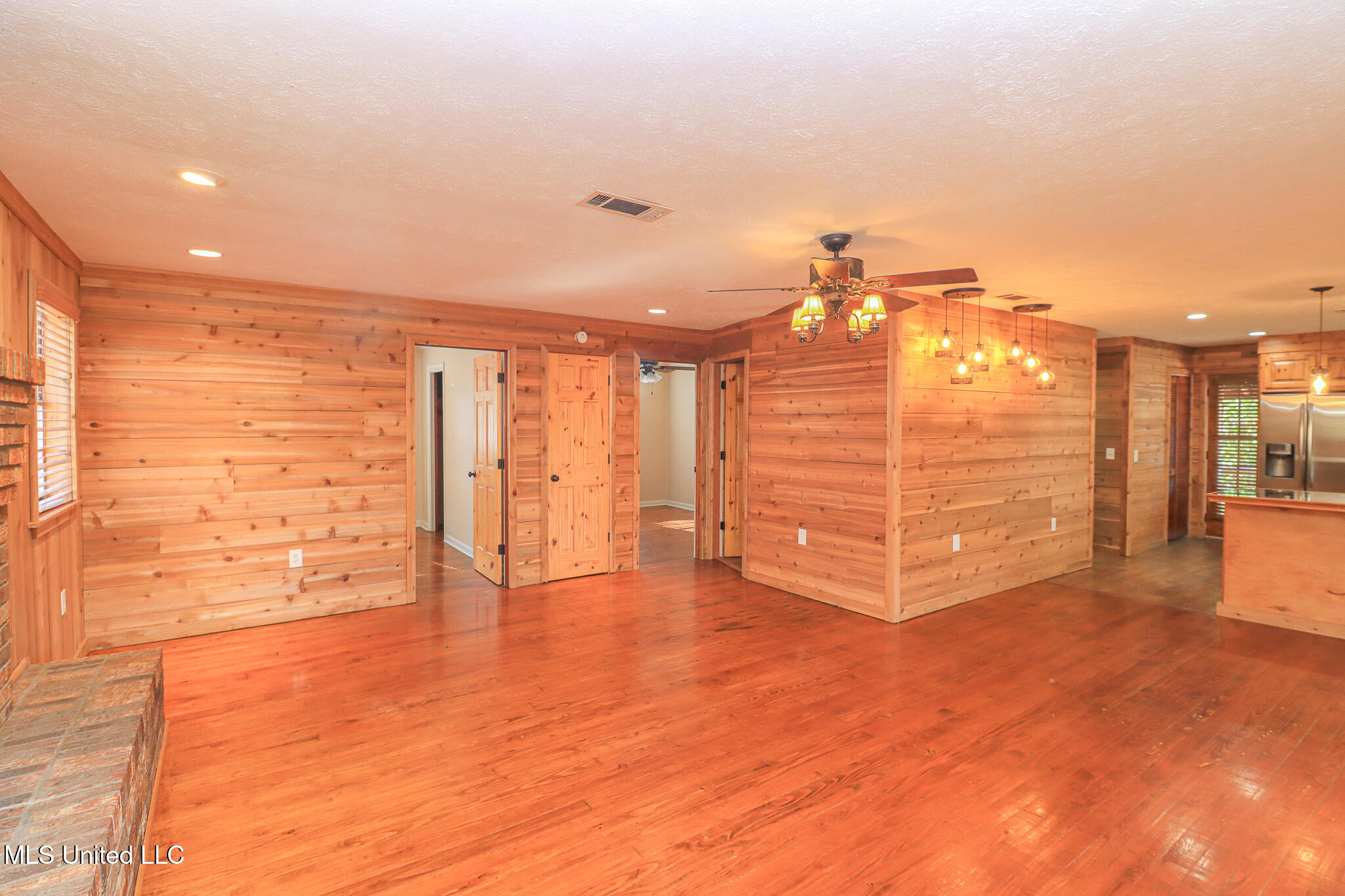 214 Hickory Ridge Drive Florence, MS 39073 - Photo 20 of 44 214 Hickory Ridge 46