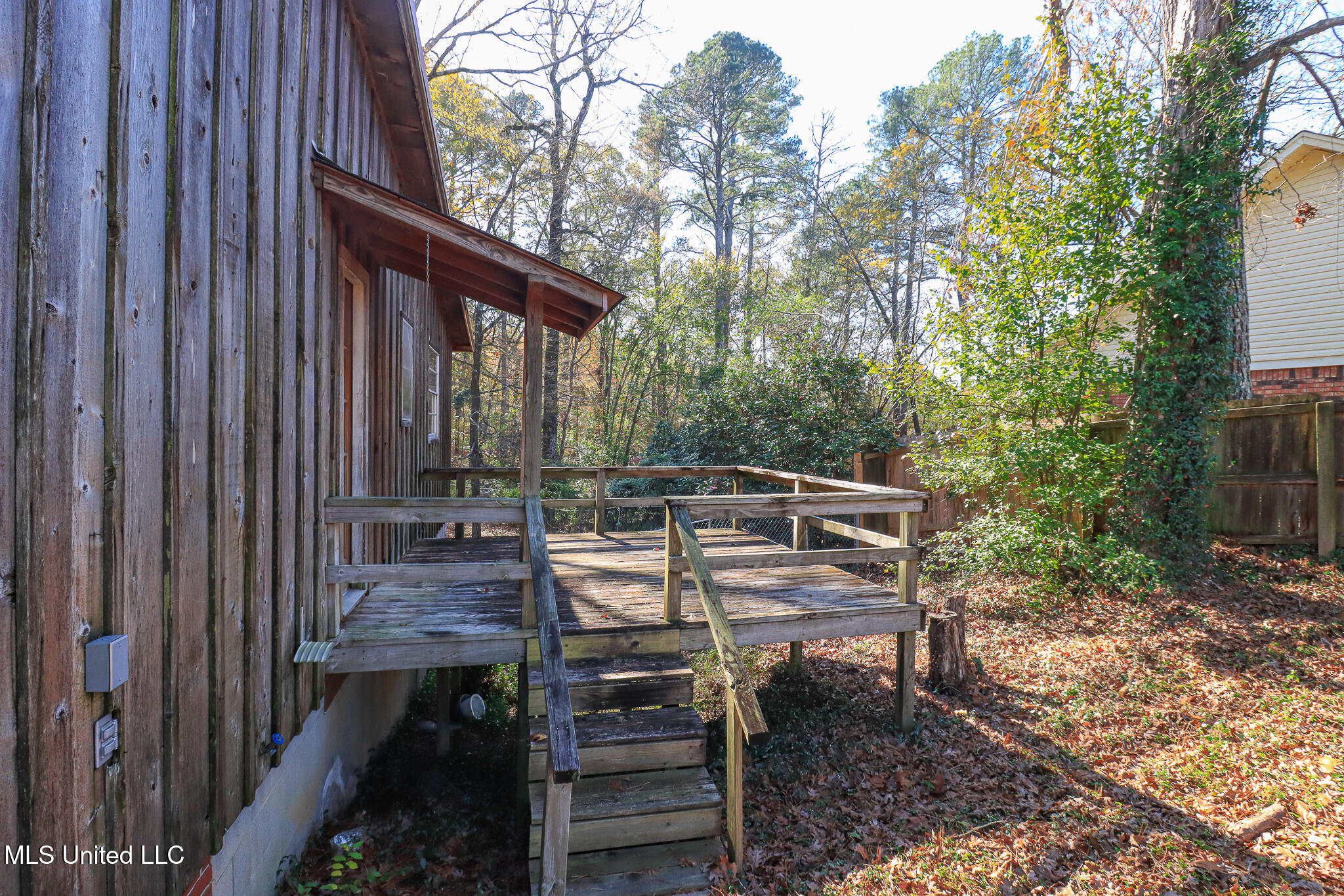 214 Hickory Ridge Drive Florence, MS 39073 - Photo 33 of 44 214 Hickory Ridge 49