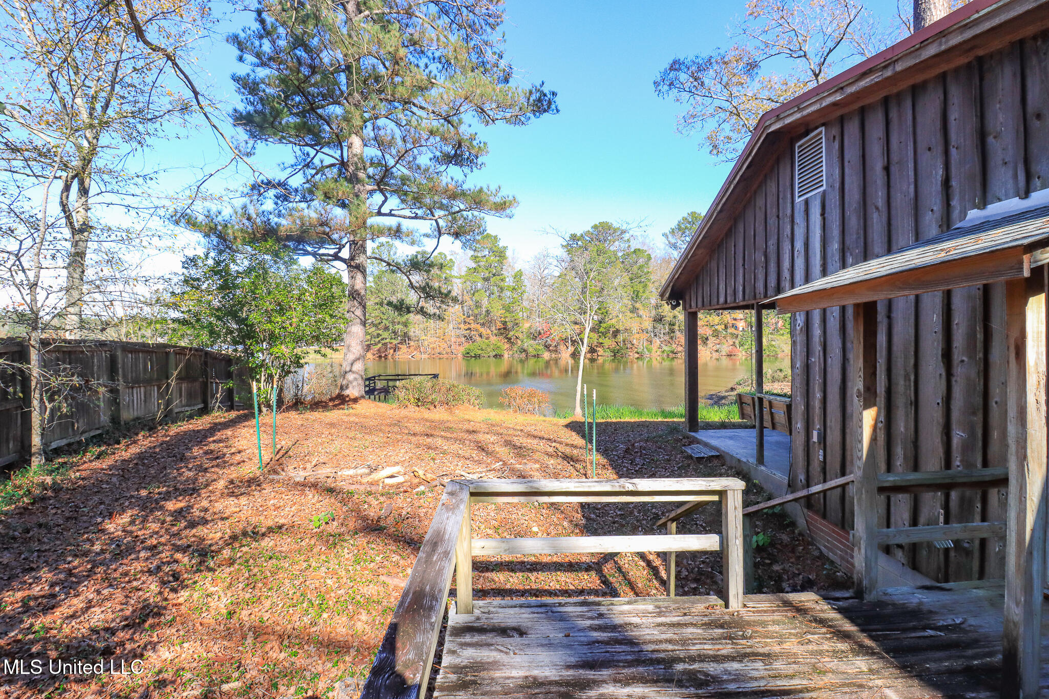 214 Hickory Ridge Drive Florence, MS 39073 - Photo 34 of 44 214 Hickory Ridge 51